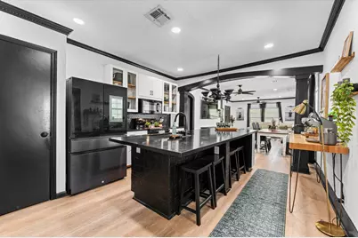 10002 Twisted Oak, Baytown, TX 77521 - Photo 13