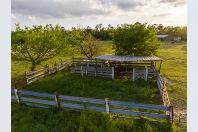 000 Fm 1696, Huntsville, TX 77340 - Photo 25