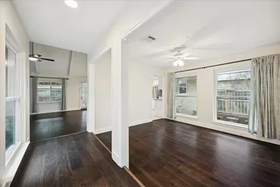 10638 Bob White Drive, Houston, TX 77096 - Photo 9