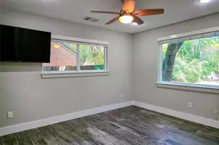 7 Leisure Ln, The Woodlands, TX 77380 - Photo 7