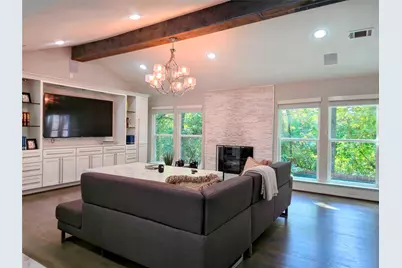 7 Leisure Lane, The Woodlands, TX 77380 - Photo 19