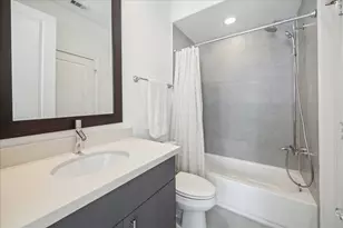 2714 Harvard St, Houston, TX 77008 - Photo 9