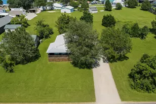 890 Paradise Dr, Coldspring, TX 77331 - Photo 19