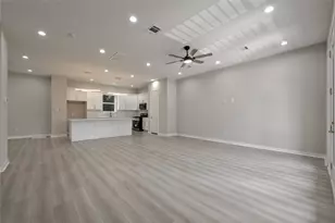 2805 Tierwester St, Houston, TX 77004 - Photo 9