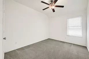 31422 Vineyard Creek Dr, Fulshear, TX 77441 - Photo 15