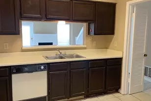 12500 Brookglade Cir, Houston, TX 77099 - Photo 7