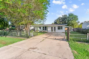 22202 Maplewood Dr, Katy, TX 77449 - Photo 5