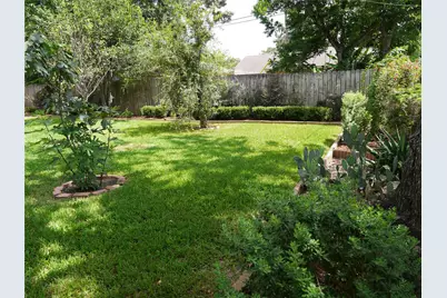 5722 N Braeswood Boulevard, Houston, TX 77096 - Photo 45