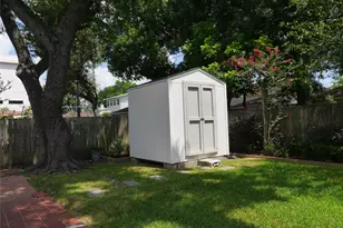 5722 N Braeswood Blvd, Houston, TX 77096 - Photo 49