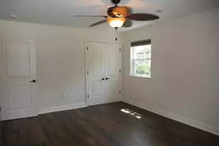 5722 N Braeswood Blvd, Houston, TX 77096 - Photo 25