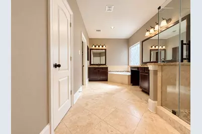 13101 Hollow Garden Lane, Rosharon, TX 77583 - Photo 23
