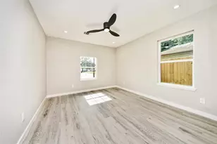 712 Mobile Dr, Pasadena, TX 77506 - Photo 35