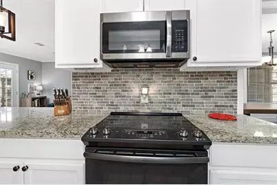 1845 King Arthur Court, Pinehurst, TX 77630 - Photo 15