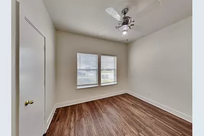 804 Lightningbug Lane, Conroe, TX 77301 - Photo 19
