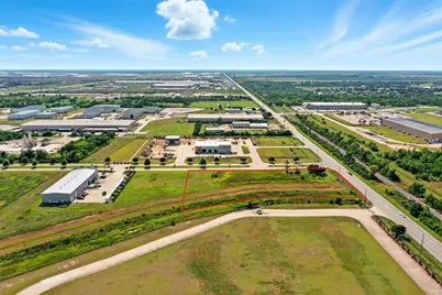 189 Commerce Parkway, Katy, TX 77494 - Photo 13