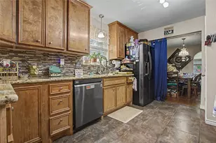 2549 River Ridge, Conroe, TX 77385 - Photo 7