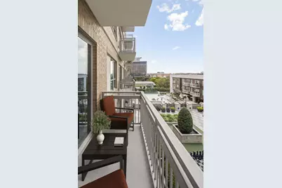 2727 Travis Street #502, Houston, TX 77006 - Photo 17