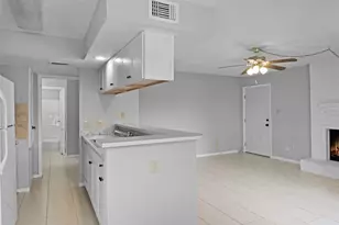 3919 Fairmont Pkwy, Pasadena, TX 77504 - Photo 5