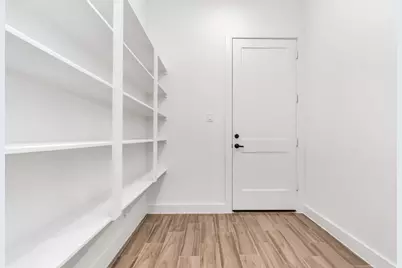 5616 Savyon Drive, Houston, TX 77091 - Photo 5