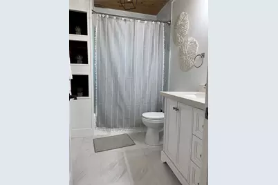 5018 Avenue R 1/2 Unit 1, 2, 4, 5, Galveston, TX 77551 - Photo 9