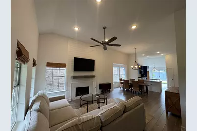2601 S Broadway Street #9, La Porte, TX 77571 - Photo 17