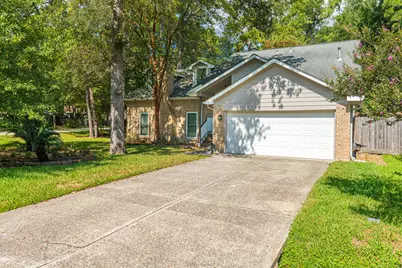 1 N Birchcane Court, The Woodlands, TX 77381 - Photo 3