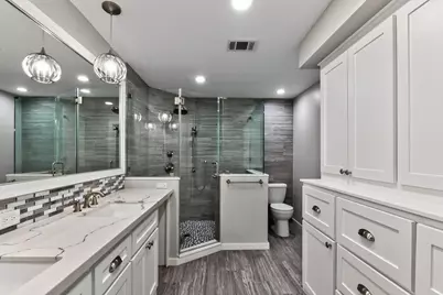 1 N Birchcane Court, The Woodlands, TX 77381 - Photo 23