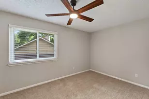 1 N Birchcane Ct, The Woodlands, TX 77381 - Photo 31