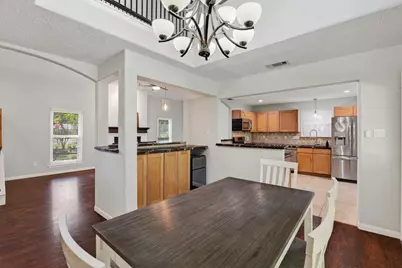 1 N Birchcane Court, The Woodlands, TX 77381 - Photo 13