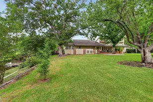 8215 Amber Cove Dr, Humble, TX 77346 - Photo 39