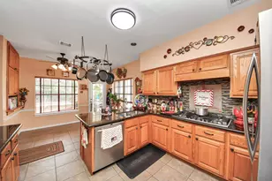 14510 Cardinal Creek Ct, Houston, TX 77062 - Photo 33