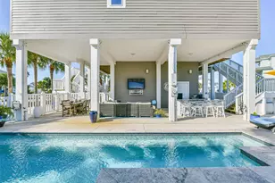 3635 Foremast Dr, Galveston, TX 77554 - Photo 5