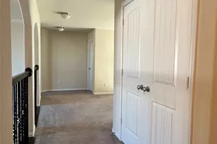 331 W Bend Dr, League City, TX 77573 - Photo 7