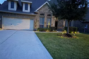 331 W Bend Dr, League City, TX 77573 - Photo 1