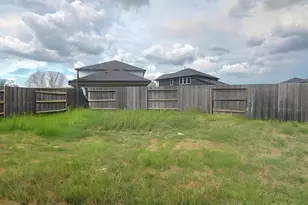 22218 Delphin Grv Dr, Hockley, TX 77447 - Photo 7