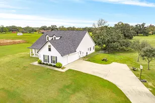 1132 Mill Rd, Angleton, TX 77515 - Photo 7