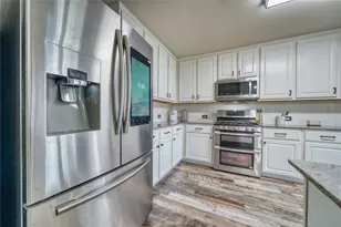 1211 Quarterhorse Dr, Alvin, TX 77511 - Photo 21