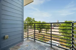 1011 Studemont St, Houston, TX 77007 - Photo 5