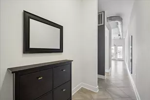 1011 Studemont St, Houston, TX 77007 - Photo 9
