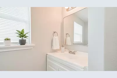 1428 E 36th Street, Houston, TX 77022 - Photo 19
