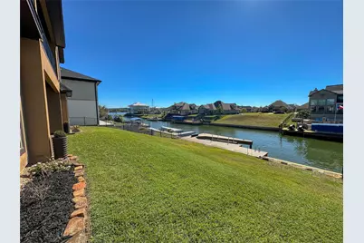 12571 St Ann Court, Willis, TX 77318 - Photo 3