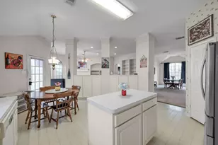 30915 Trinket Dr, Spring, TX 77386 - Photo 17