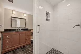 14359 Lost Meadow Ln, Houston, TX 77079 - Photo 13