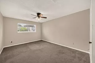 14359 Lost Meadow Ln, Houston, TX 77079 - Photo 15