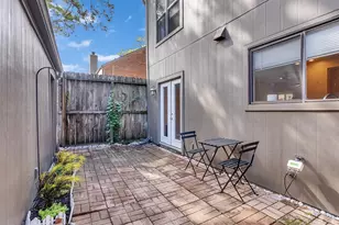 701 Bering Dr, Houston, TX 77057 - Photo 17