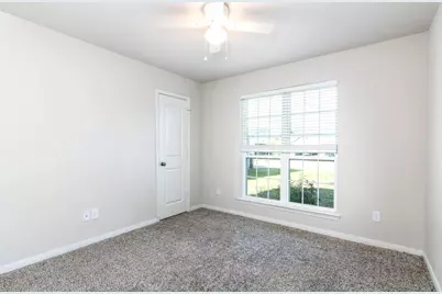 1022 Walnut Branch Lane, Tomball, TX 77375 - Photo 5