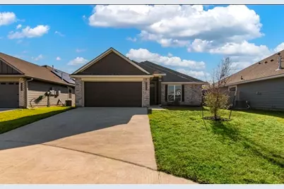 1022 Walnut Branch Lane, Tomball, TX 77375 - Photo 1