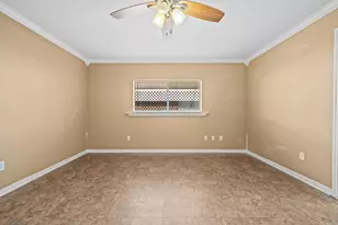 7823 Sawmill Trail, Houston, TX 77040 - Photo 15