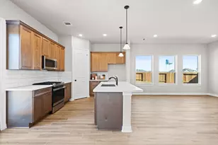 1225 Friendship Trl, Seabrook, TX 77586 - Photo 7