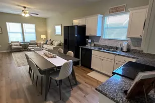 5419 Ave N 1/2, Galveston, TX 77551 - Photo 13